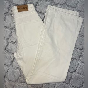 NA-KD Relaxed full length jeans